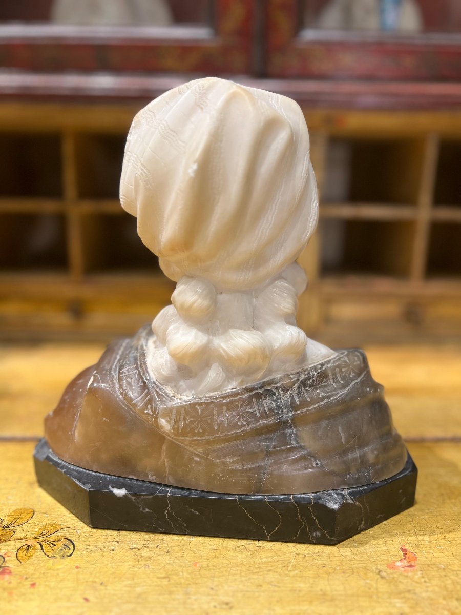 Bust Depicting Beatrice Cenci In Mixed Marbles-photo-3
