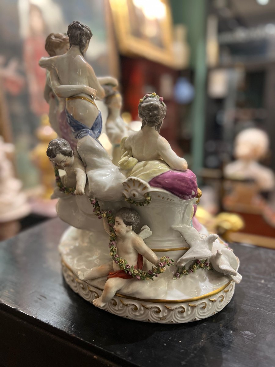 Porcelain Figural Group "venus And The Muses". Samson, 19th Century-photo-3