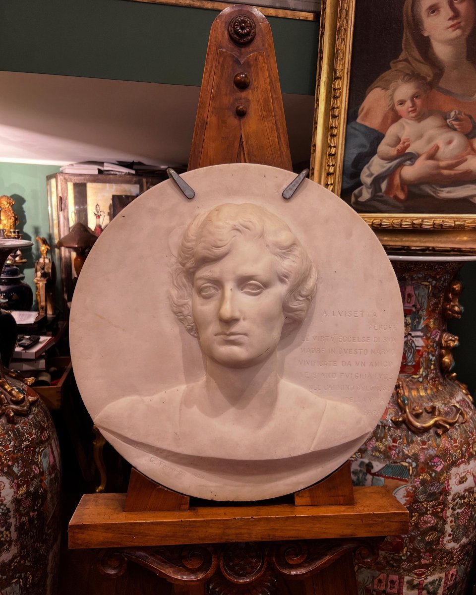 Female Portrait In Carrara Marble. Italy, 1929.-photo-1