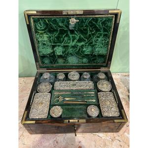 Necessaire In Wood, Sterling Silver And Crystal. London, George Iv, 1829