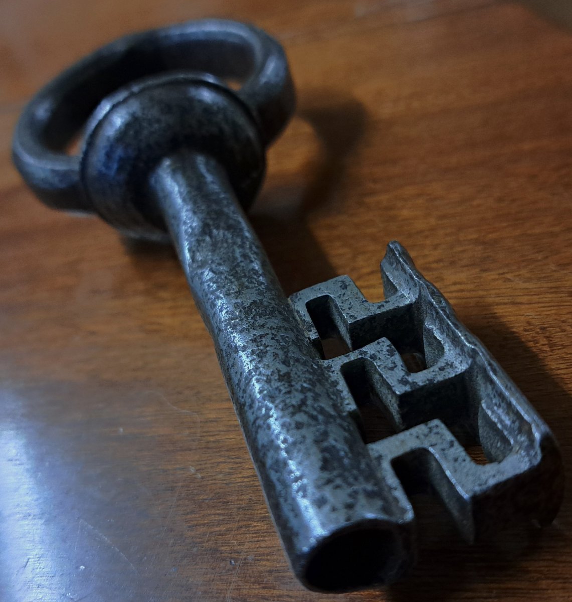 Nuremberg Safe Key -photo-3