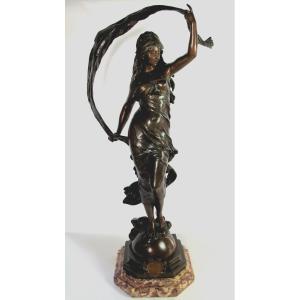 Importante Sculpture En Bronze « L’aurore » D’auguste Moreau (1834-1917)