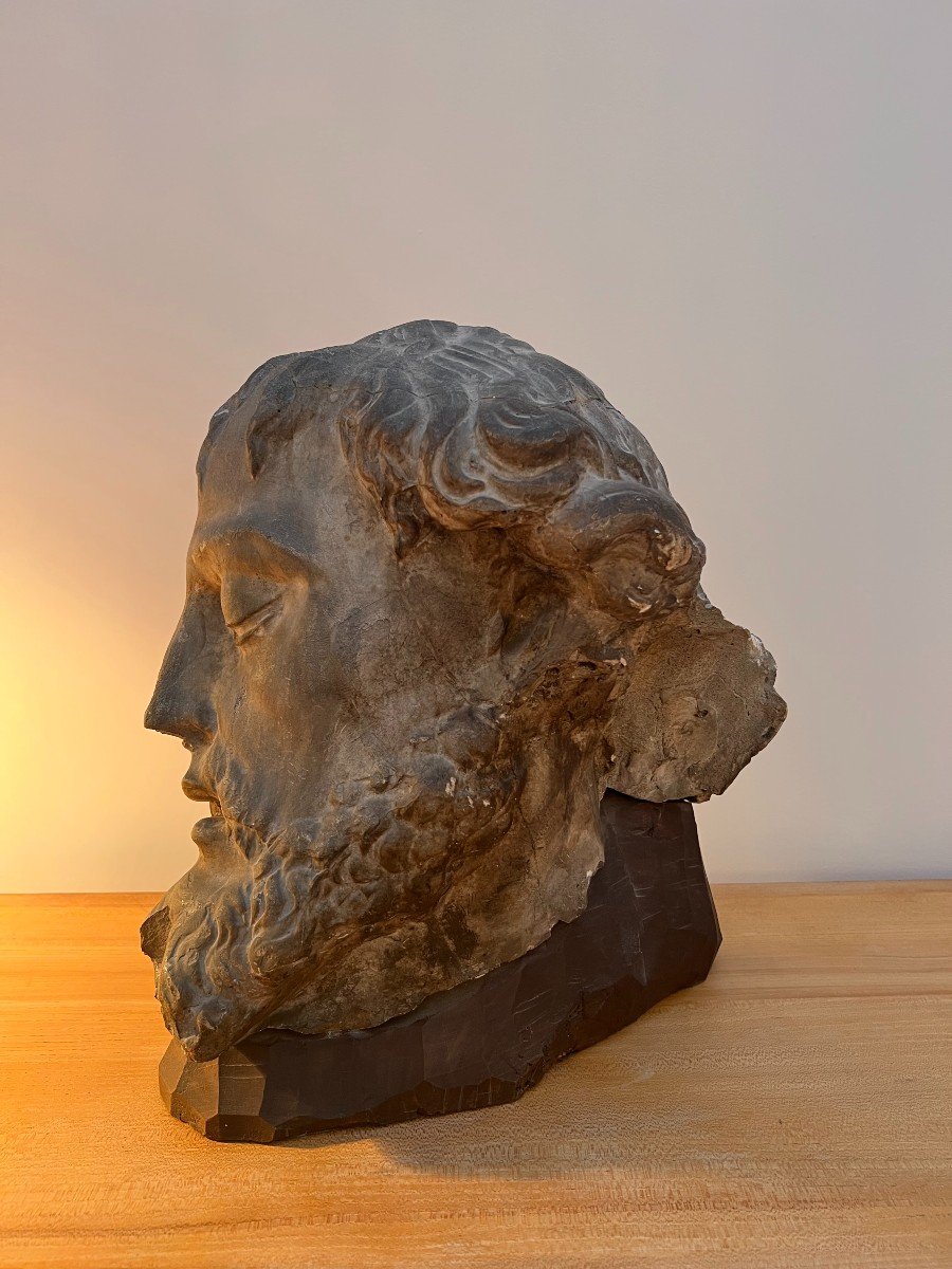 Important Sculpture, Head Of Christ In Plaster.-photo-2