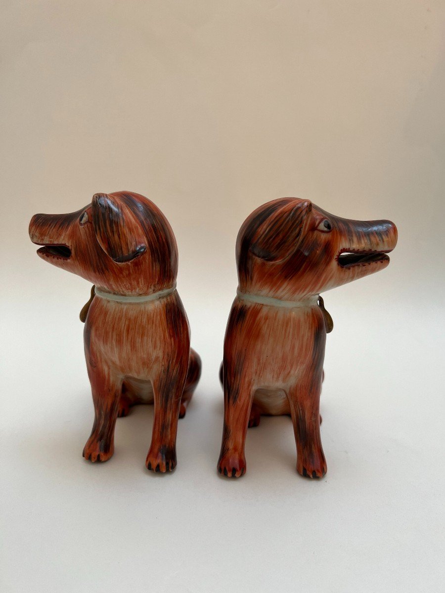 Chine époque Qianlong , Paire De Chiens En Porcelaine Rouge De Fer .-photo-2