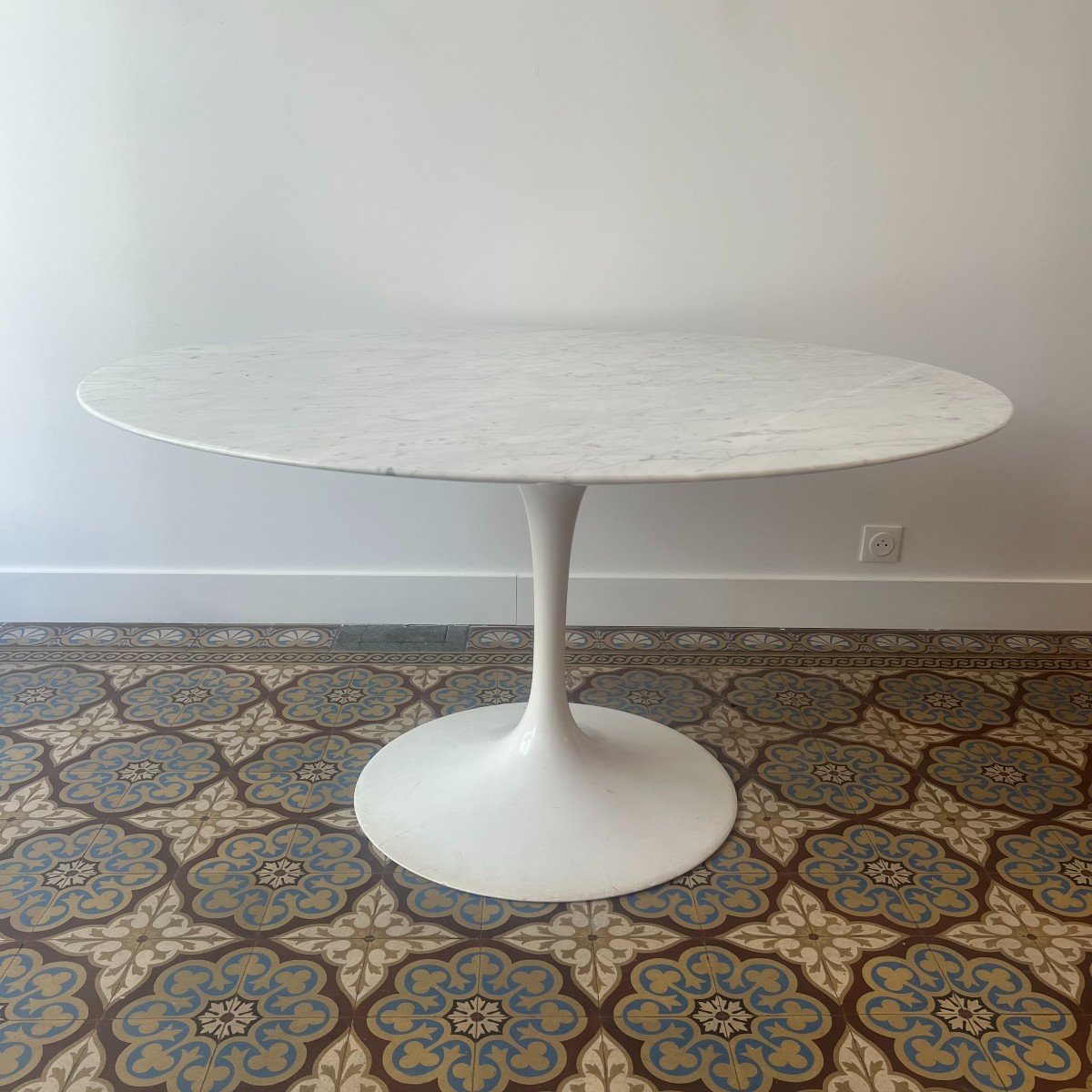 Eero Saarinen For Knoll International - Dining Table.-photo-3