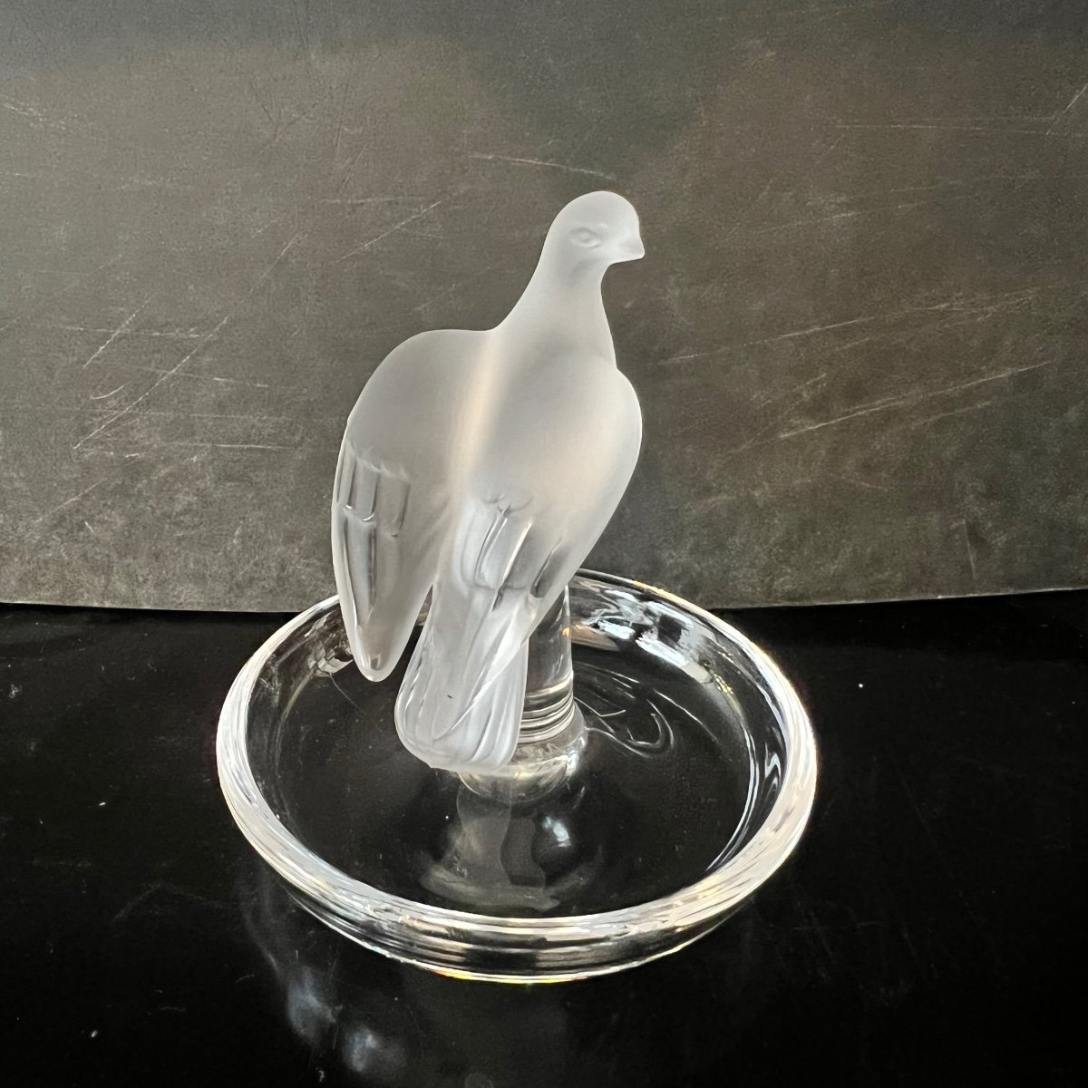 Lalique France , Baguier à La Colombe .