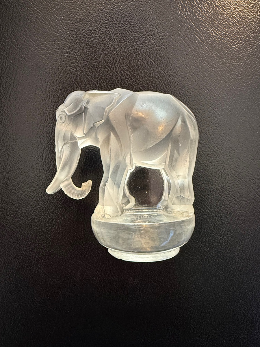 René Lalique presse papier Toby éléphant . 1931-photo-2