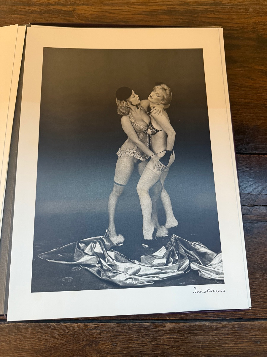 Irina Ionesco, The Divan. 12 Photographic Plates 1981-photo-1