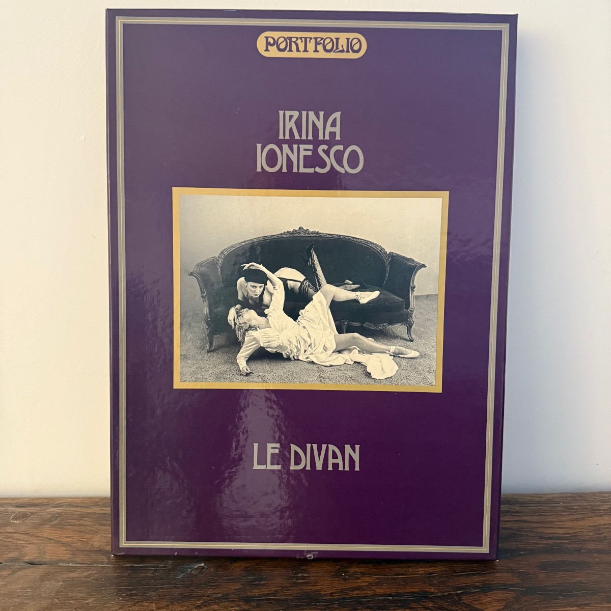 Irina Ionesco, The Divan. 12 Photographic Plates 1981