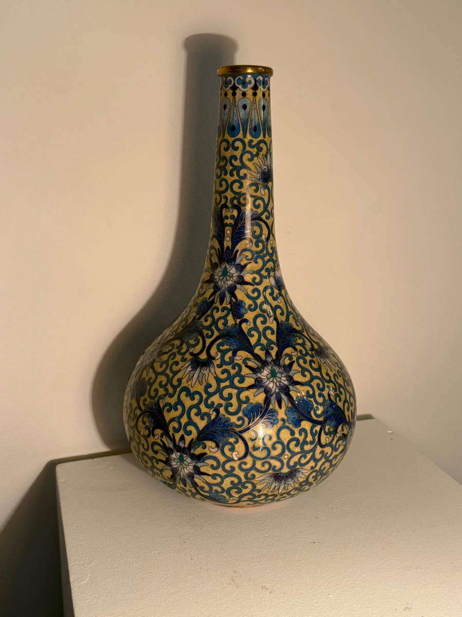 China, Cloisonné Enamel Vase.-photo-2