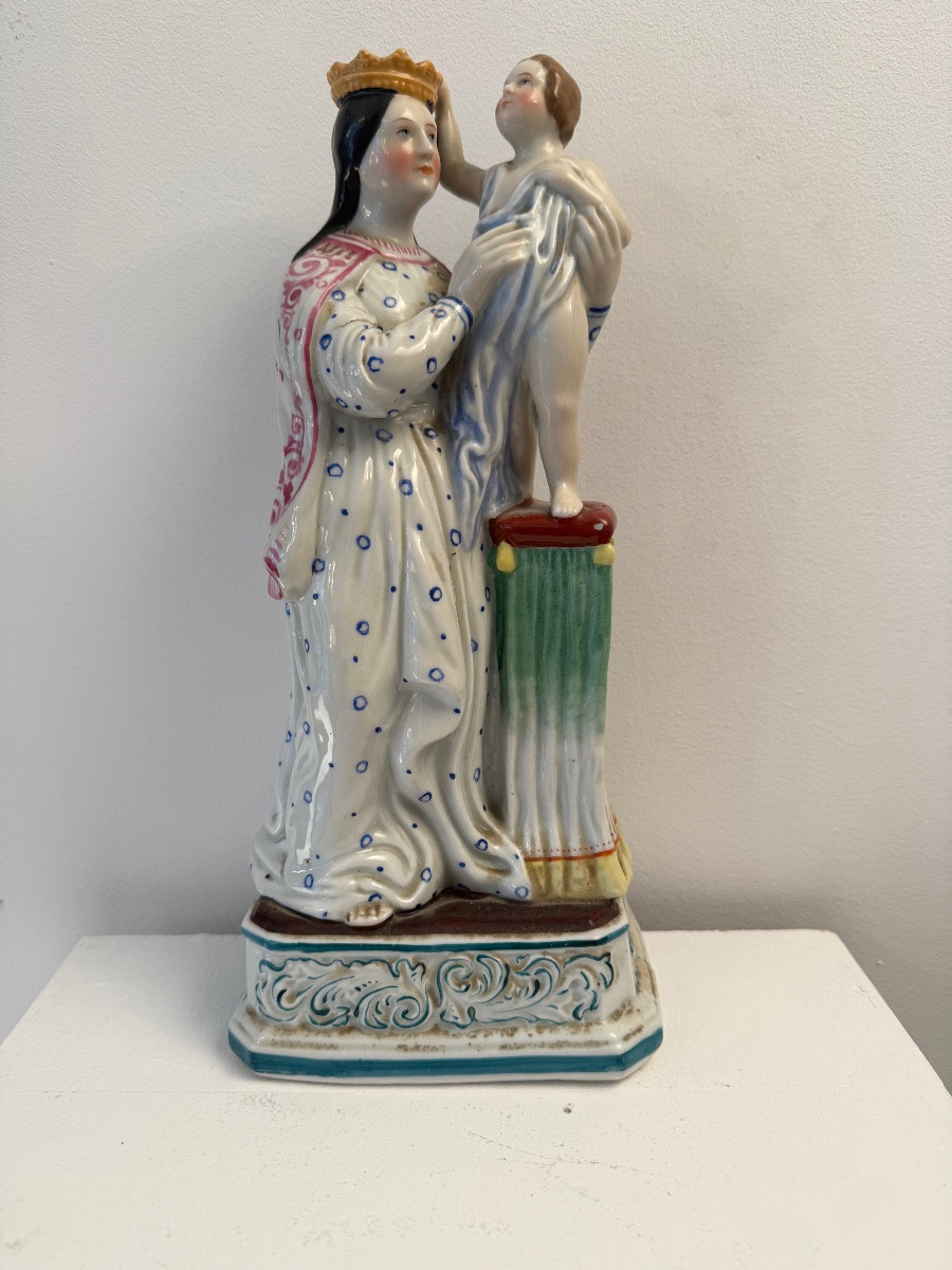 Earthenware Virgin Mary After Childbirth. -photo-2