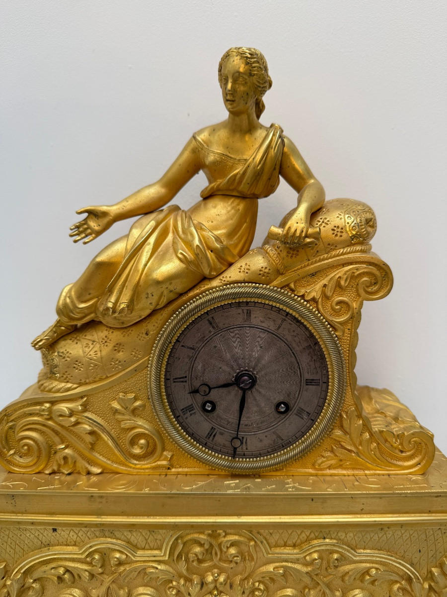 Restoration Period Clock In Gilt Bronze.-photo-2