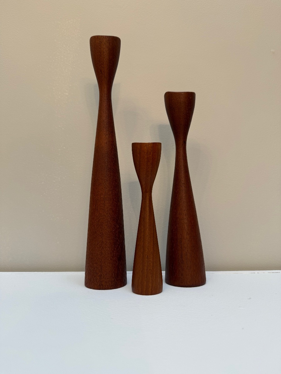 Bougeoirs scandinave en teck . -photo-2