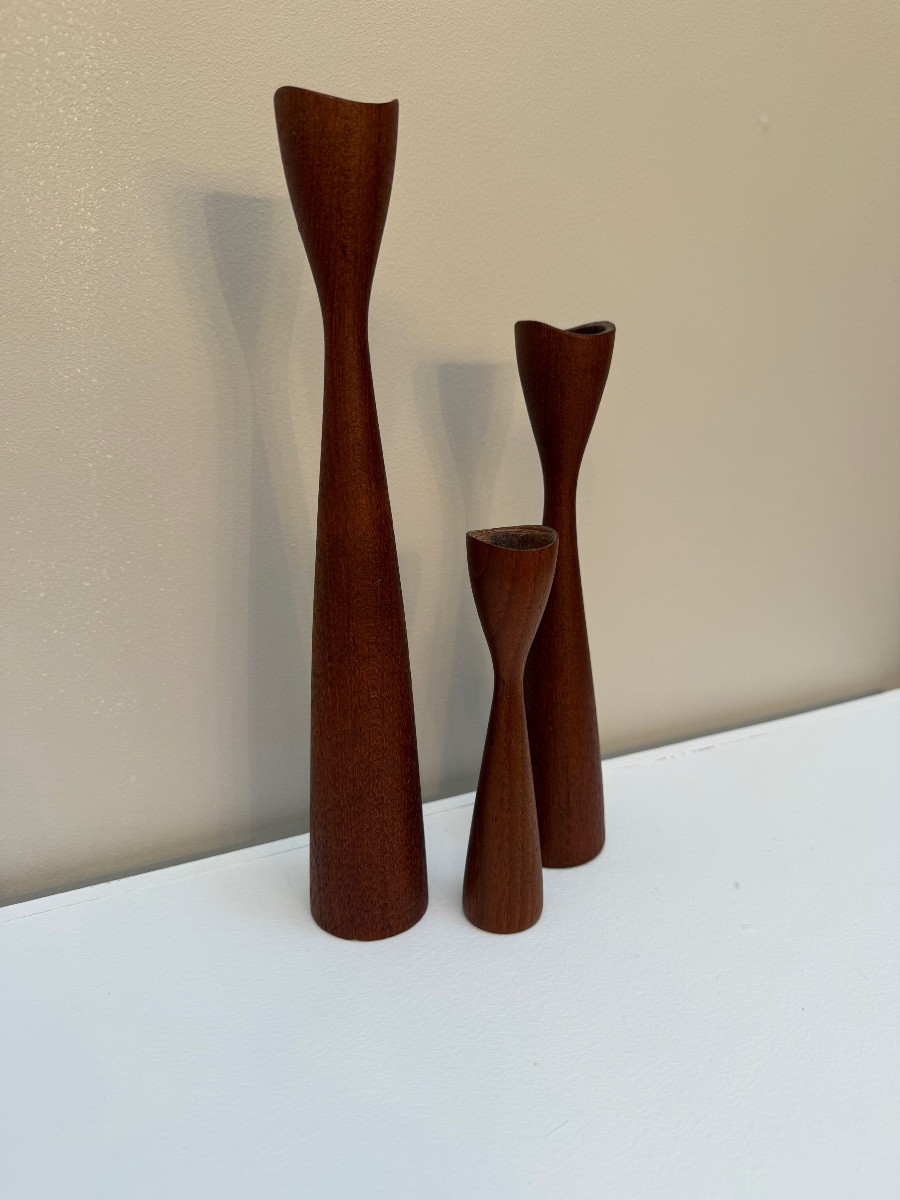 Bougeoirs scandinave en teck . -photo-3