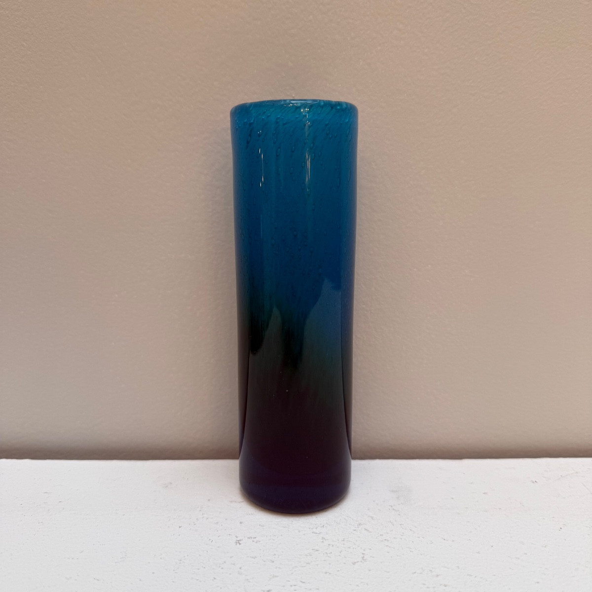 John Orwar Lake , soliflore , vase en verre scandinave .