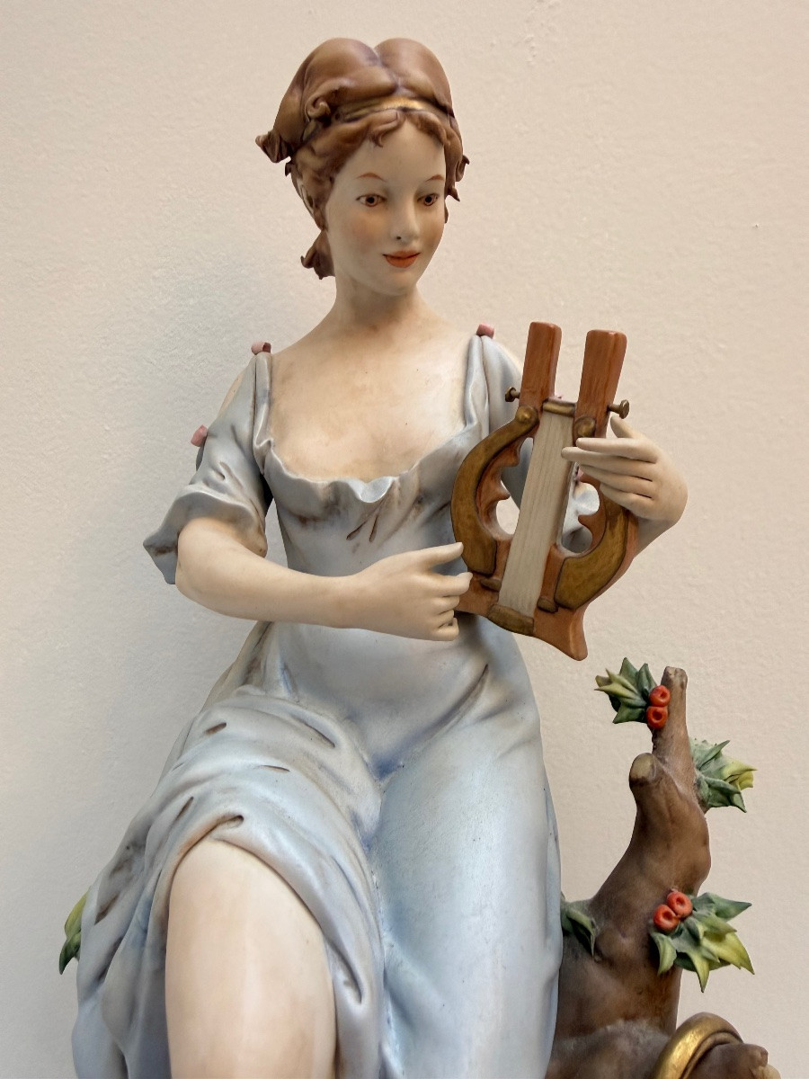 Italie , Dame à la lyre en biscuit , porcelaine Benacchio-photo-3