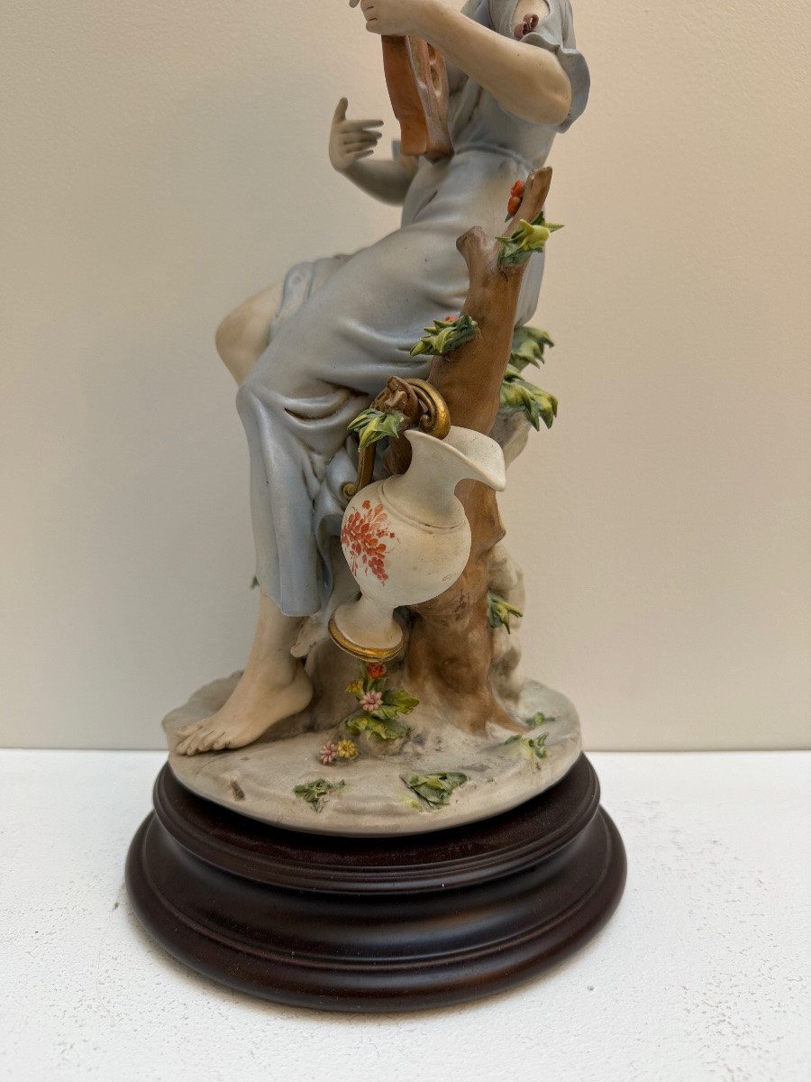 Italie , Dame à la lyre en biscuit , porcelaine Benacchio-photo-1