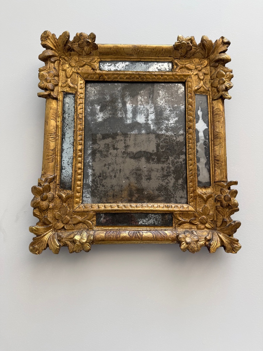 Antique Mirror From The 18th Century. -photo-3