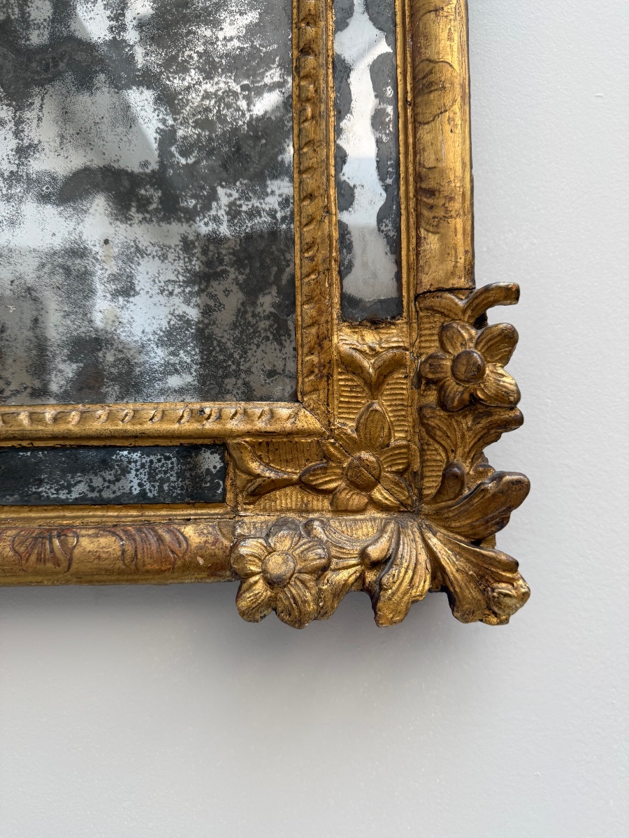 Antique Mirror From The 18th Century. -photo-2