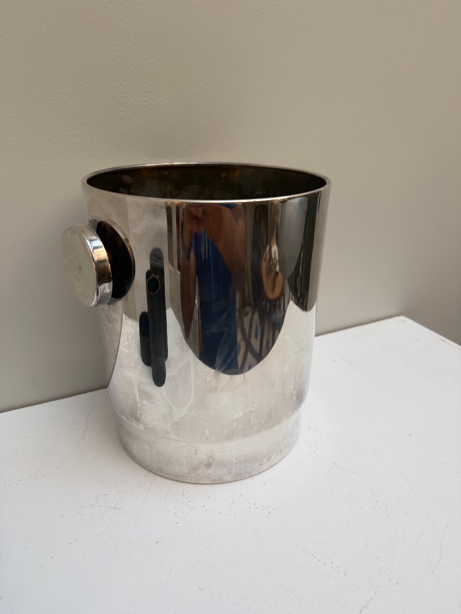 1970s-style Champagne Bucket. -photo-3