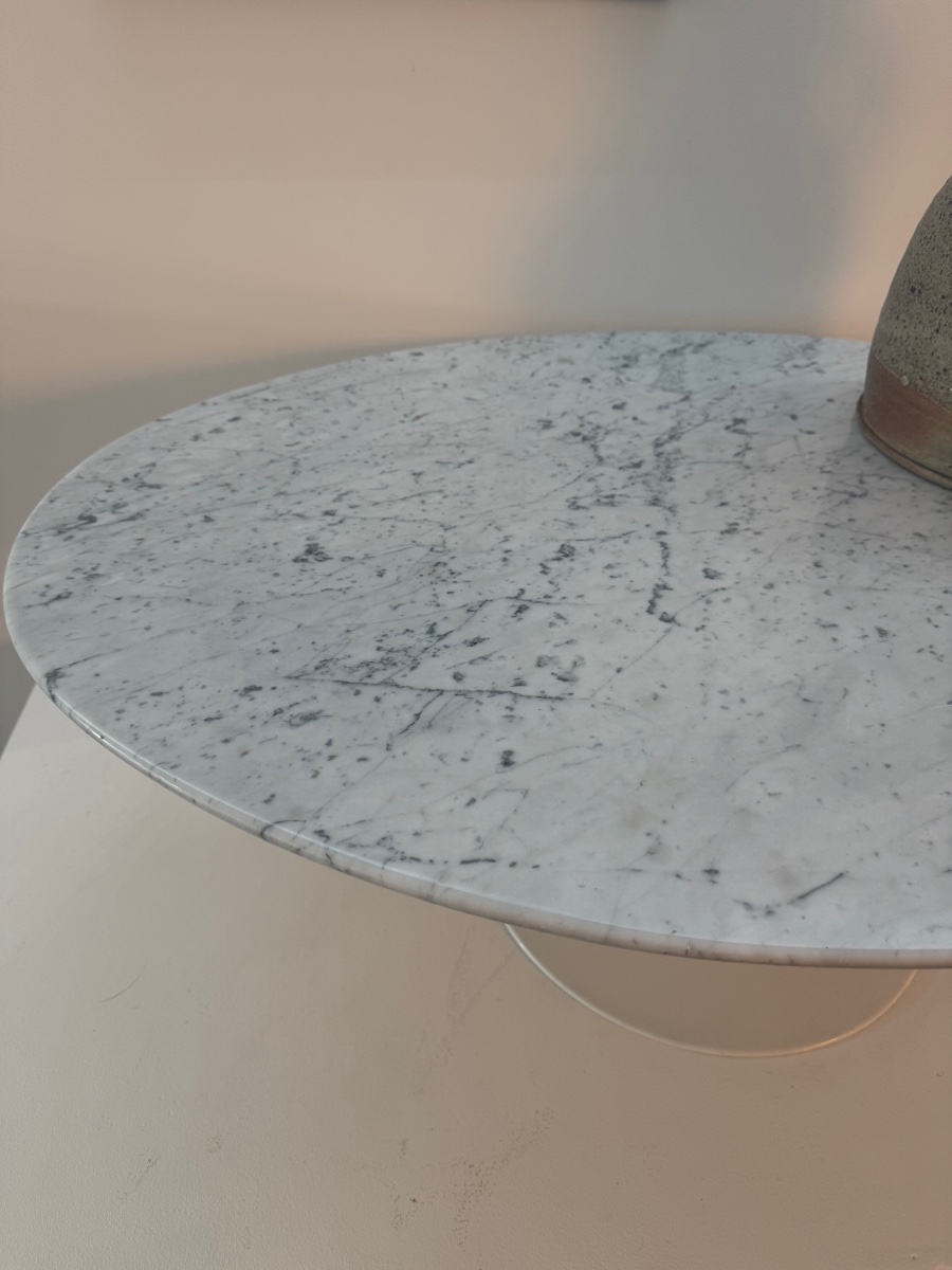 Eero Saarinen , table basse Knoll en marbre .-photo-2