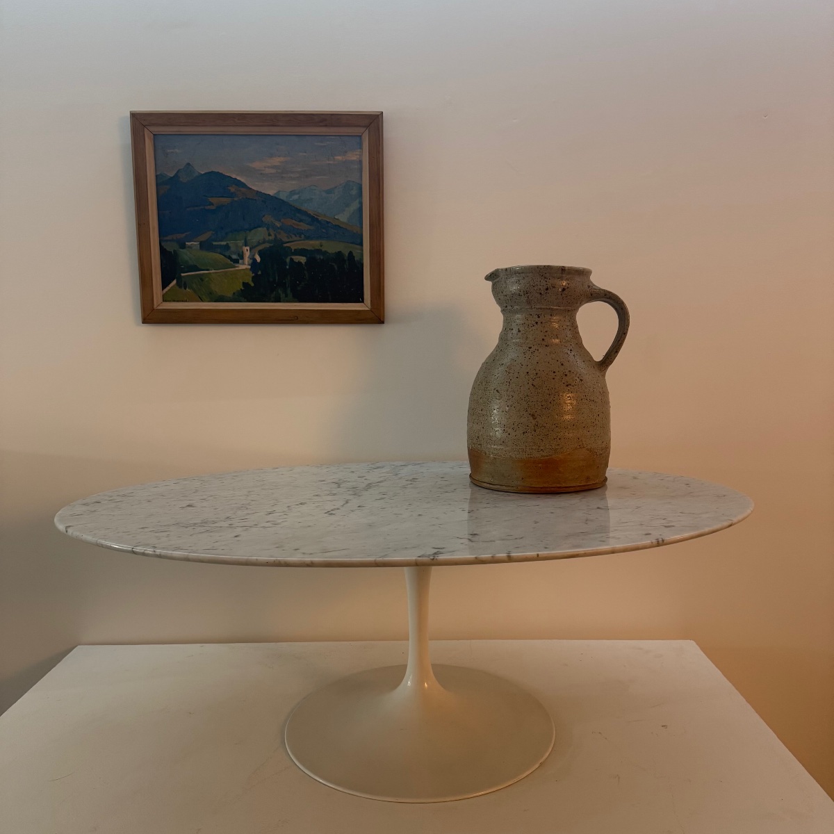 Eero Saarinen , table basse Knoll en marbre .