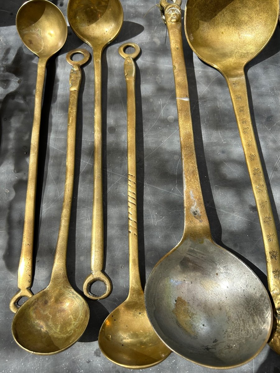 18th Century Bronze Ladles And Strainers-photo-1