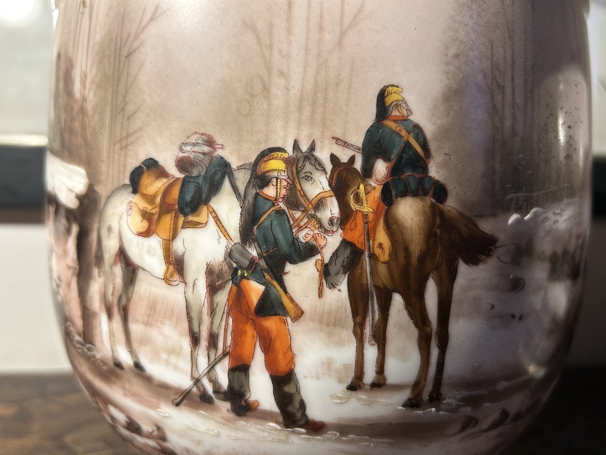 Pair Of Old Paris Porcelain Flowerpots With Military Painting-photo-4