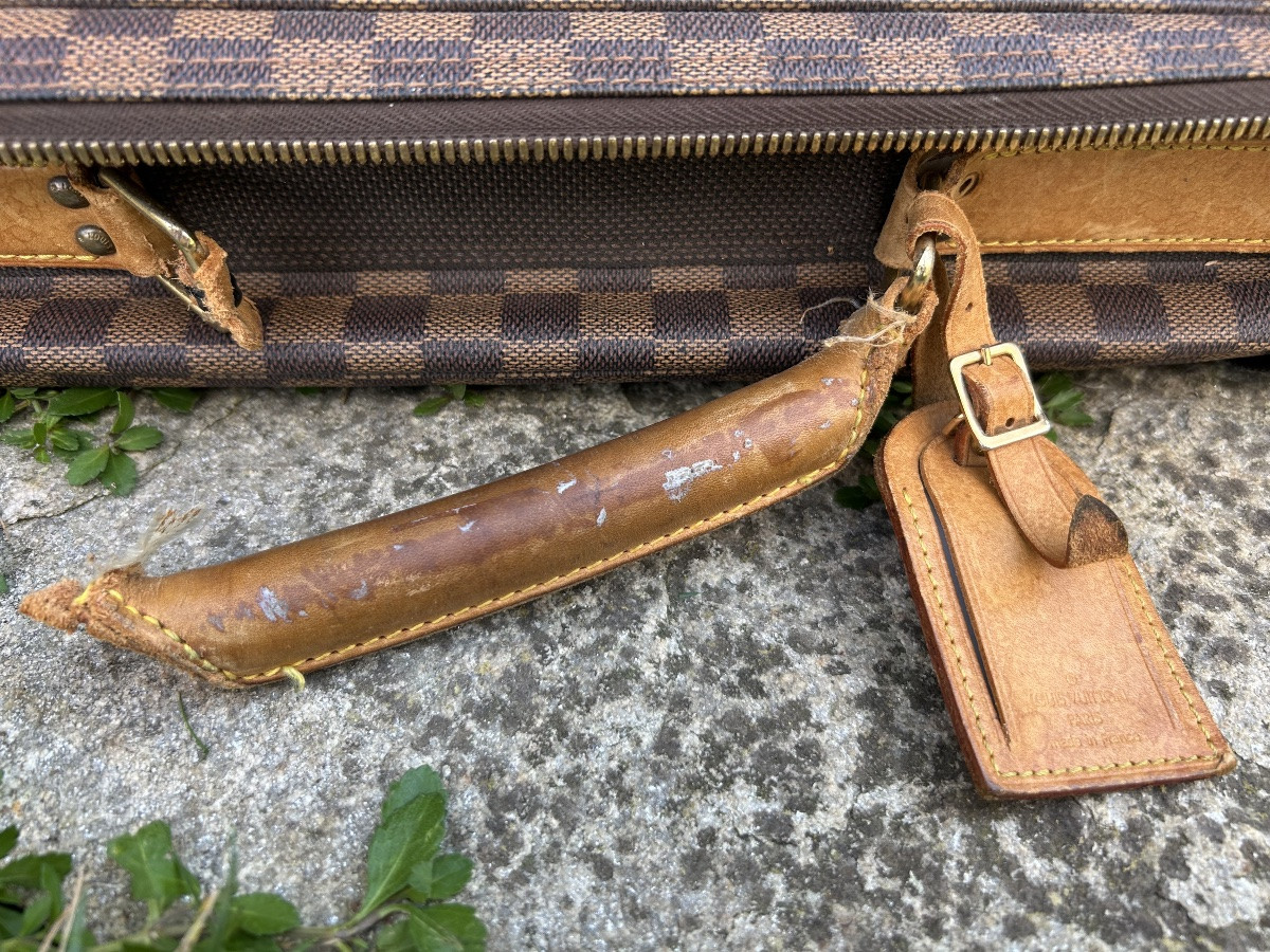 Louis Vuitton Pair Of Soft Suitcases -photo-2