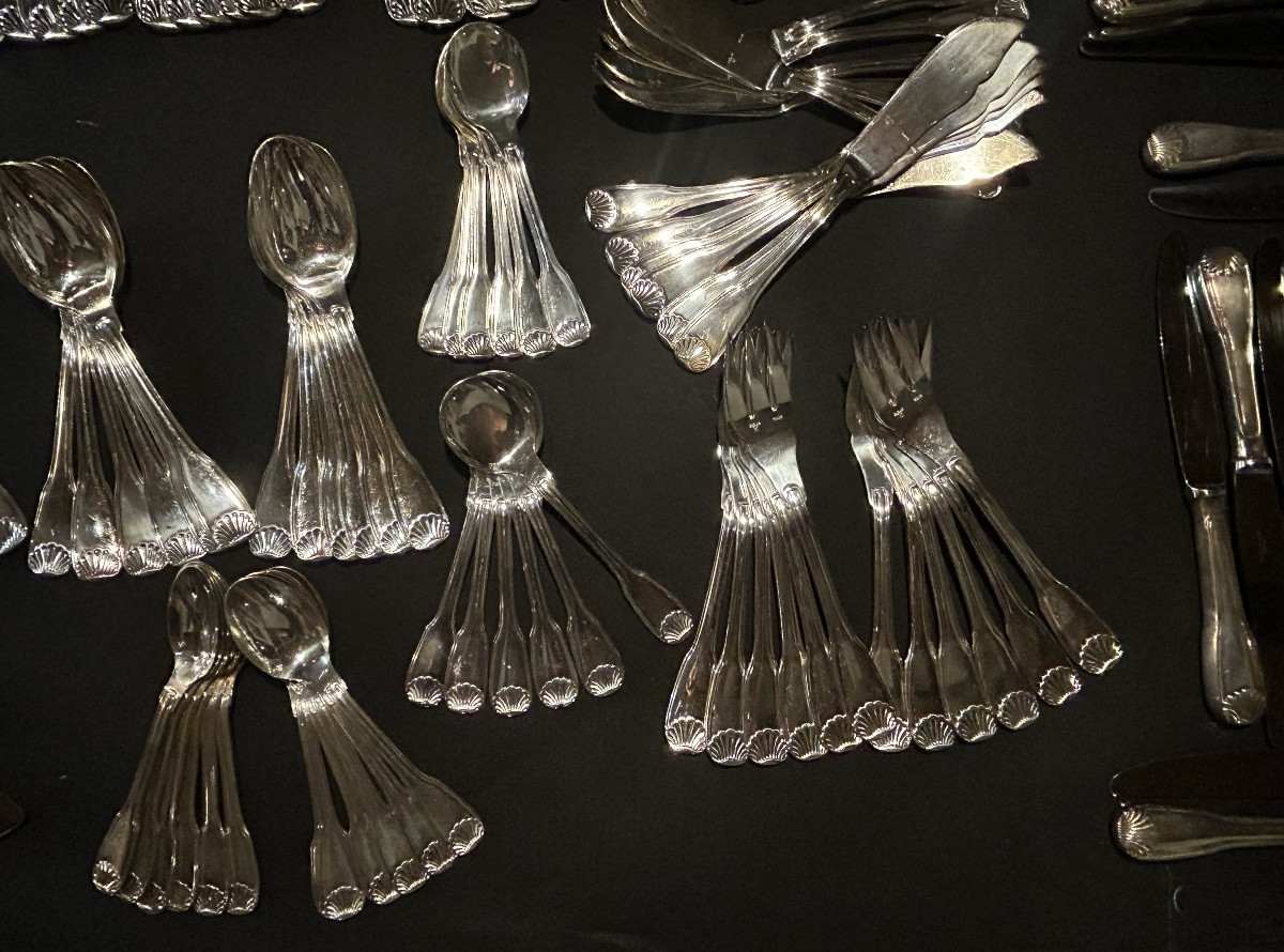 Ercuis ménagère de couverts coquille 149 pièces -photo-5