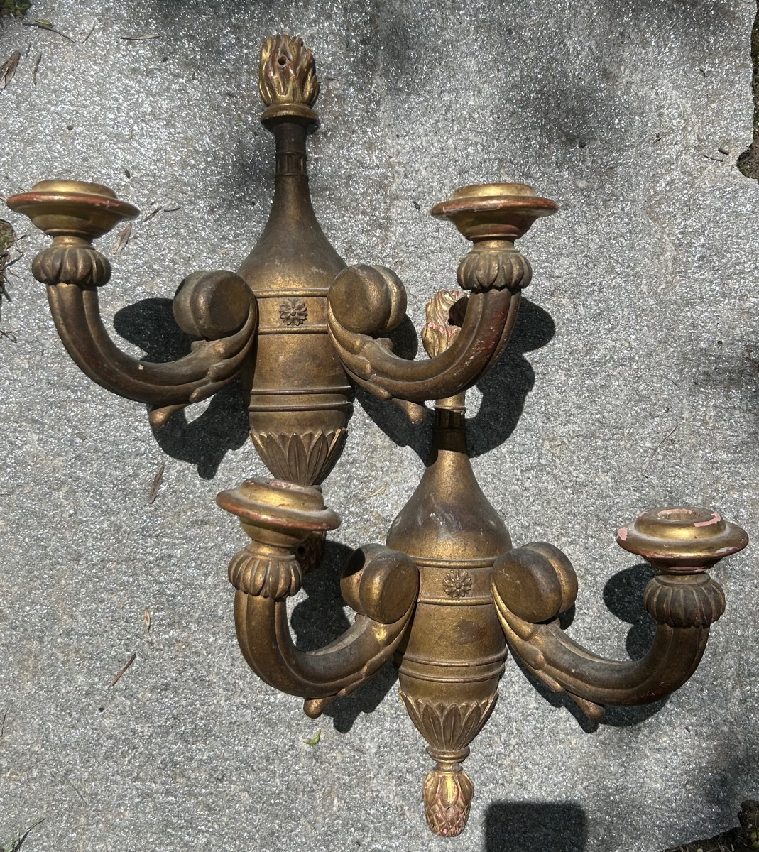 Paire appliques bois doré Louis XVI 