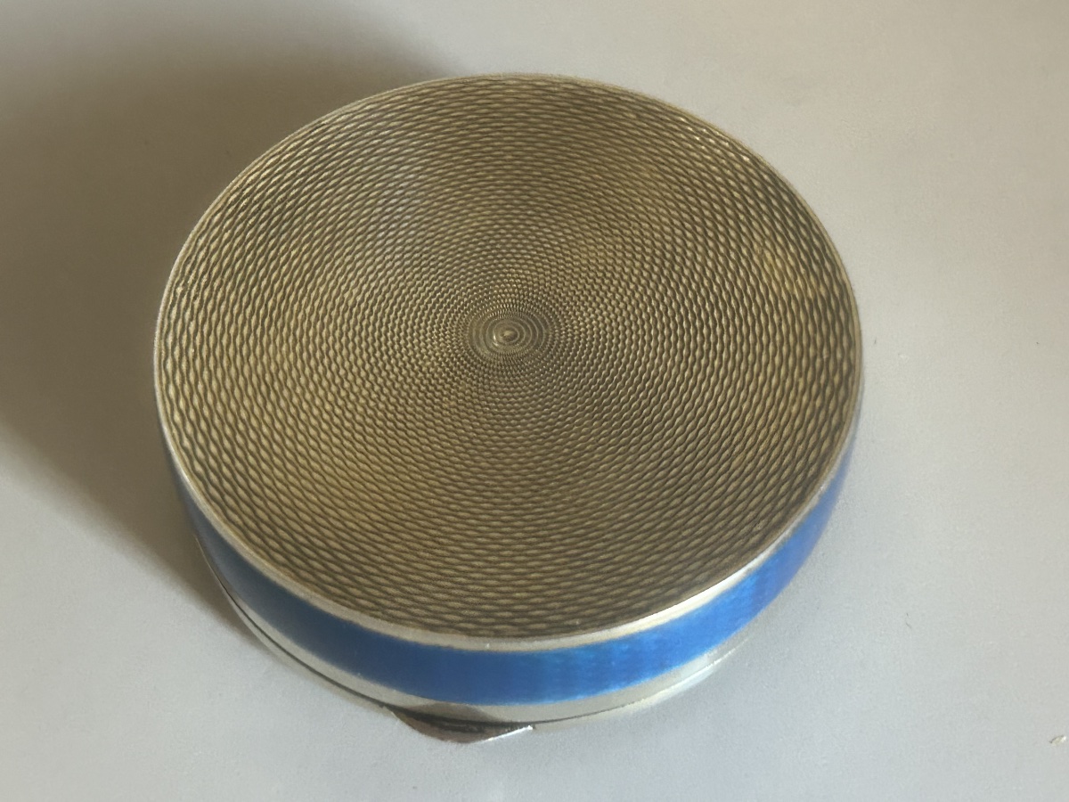 Art Deco Silver And Enamel Powder Compact-photo-4