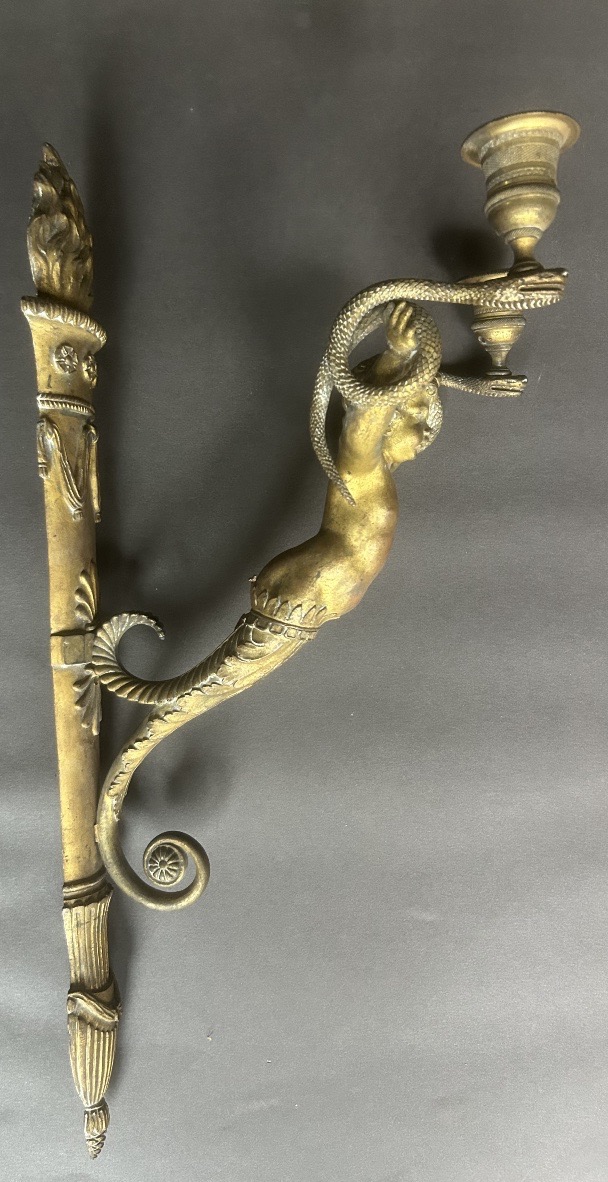 Paire d’appliques Empire bronze putti aux serpents  -photo-4