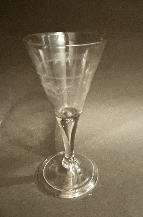 Verre à vin cornet 18eme-photo-2