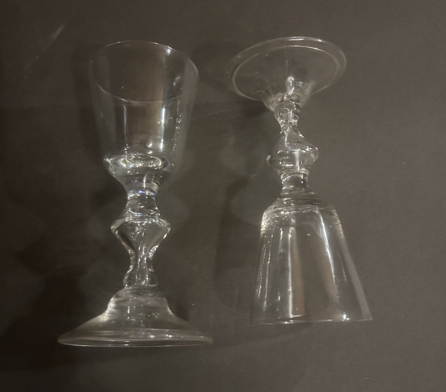 Paire de verres soufflés bourguignon 18eme-photo-1