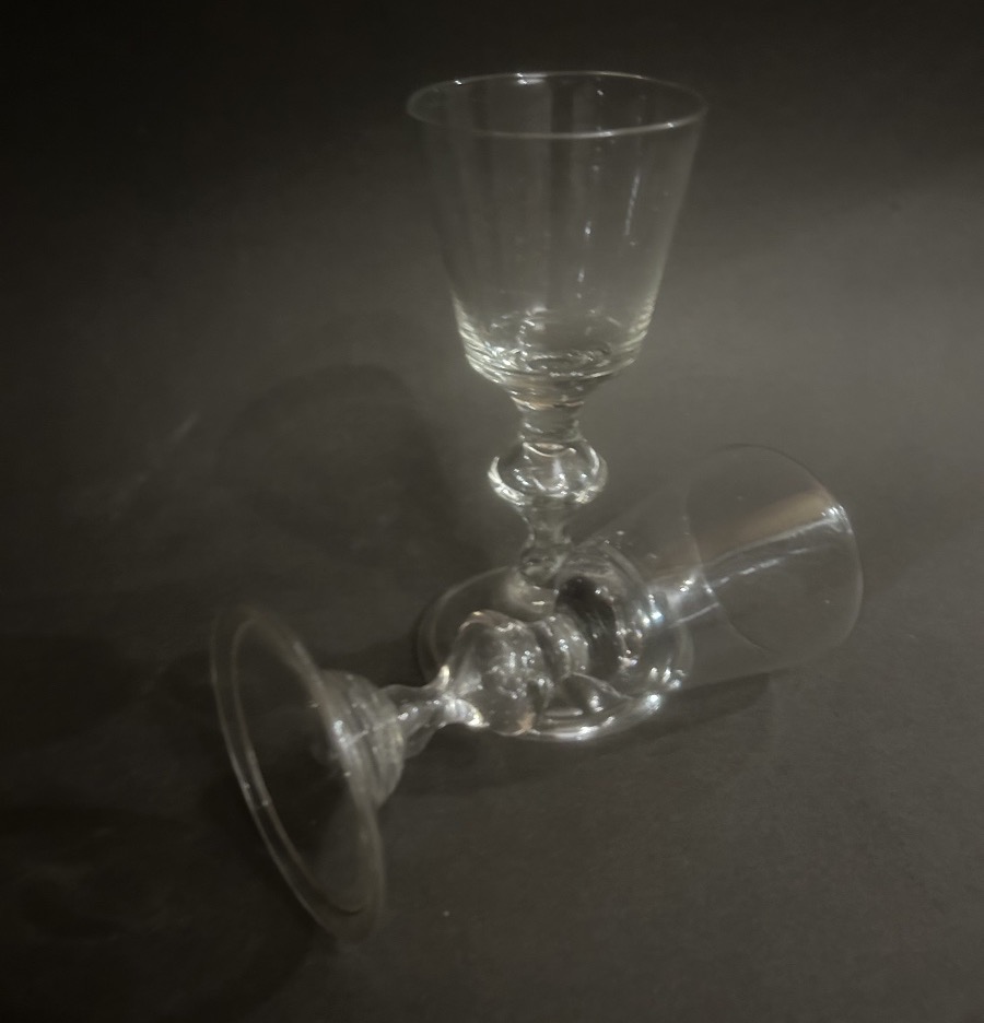 Paire de verres soufflés bourguignon 18eme-photo-2