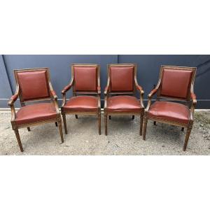 Suite de 4 fauteuils Louis XVI cuir