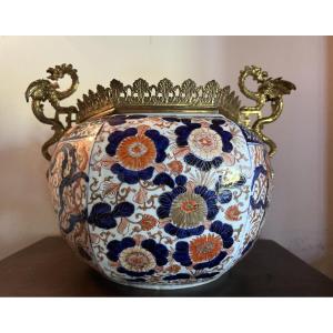 Imari Basin 19th Century Bronze Mounting
