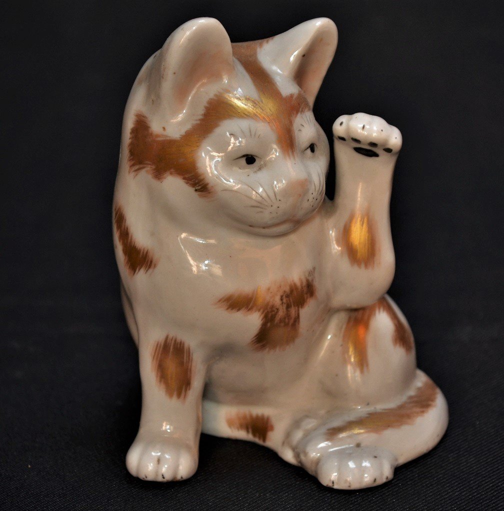 Chat En Porcelaine Blanche Et Or. Japon Meiji-taisho. -photo-1