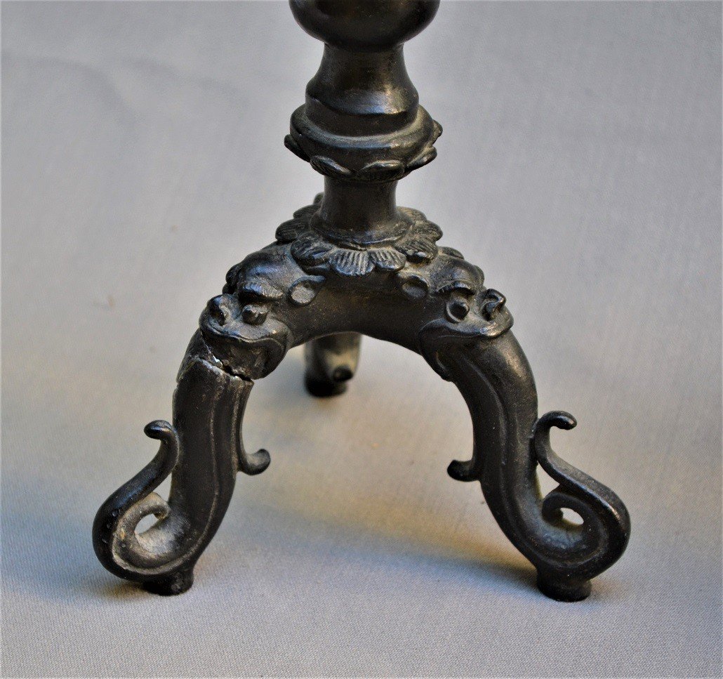 Pair Of Cast Bronze Incense Holders. Asia 17° Century.-photo-2