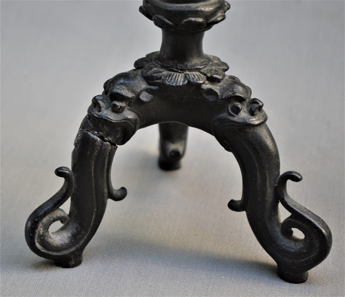 Pair Of Cast Bronze Incense Holders. Asia 17° Century.-photo-4