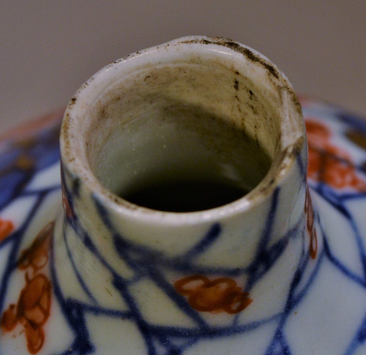 Imari Style Porcelain Vase. Coloquinte Form. China, Japan.-photo-4