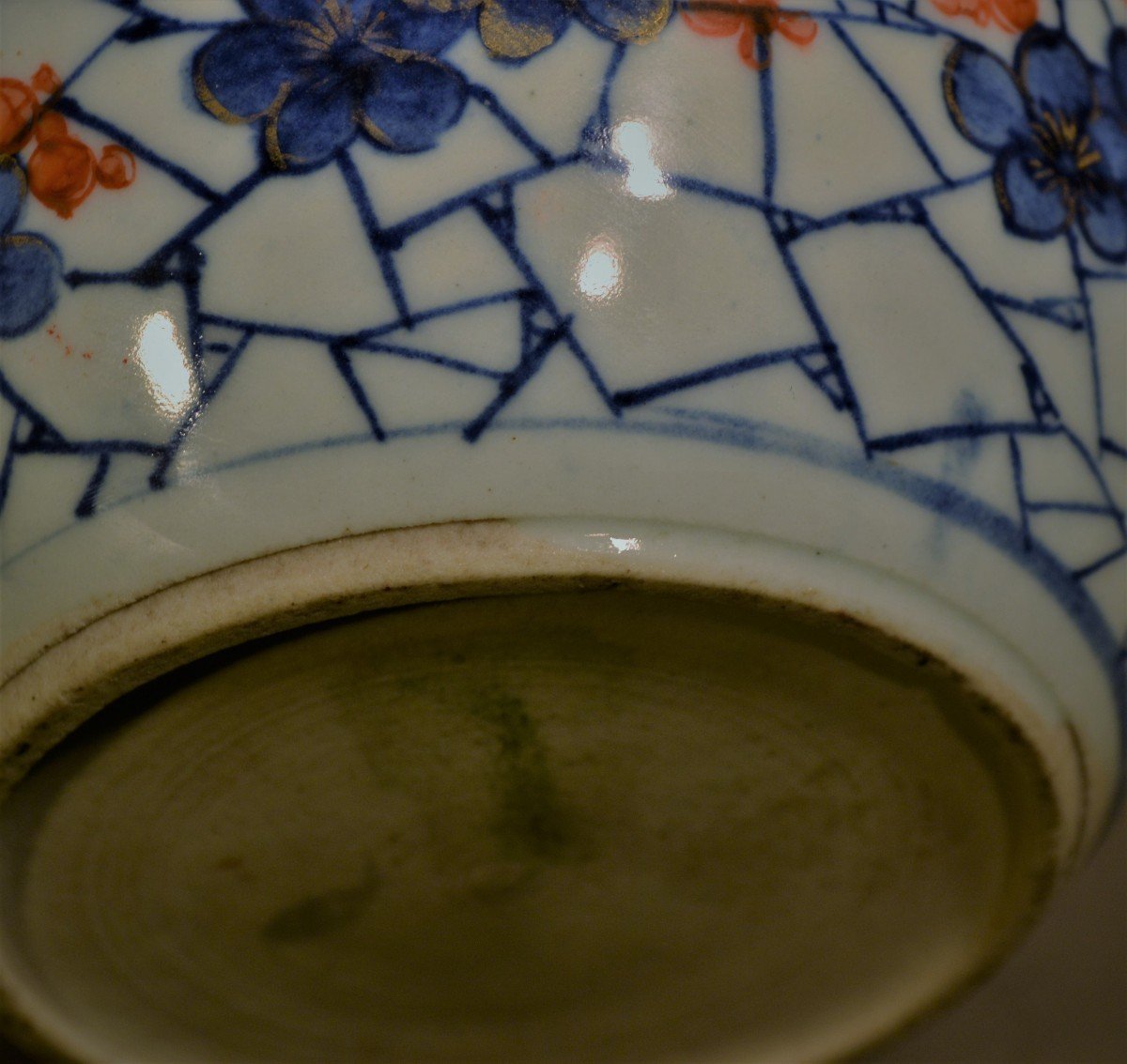 Imari Style Porcelain Vase. Coloquinte Form. China, Japan.-photo-7