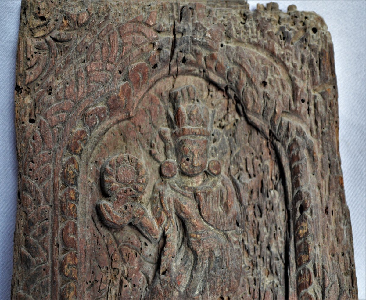 Carved Wood Panel Of A Divinity. Indies Or Himalayas.-photo-3