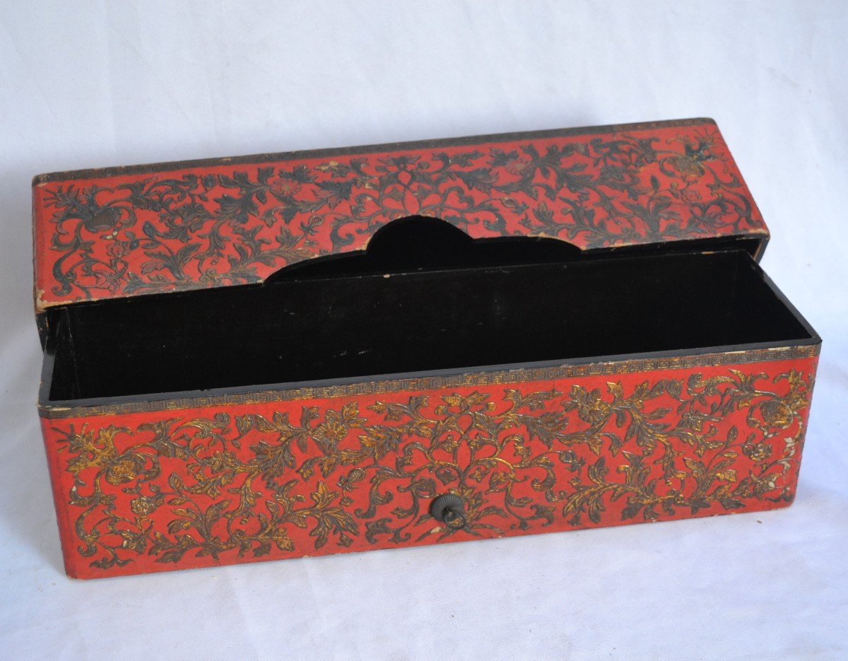 Oriental Style Lacquered Wooden Box. Europe 18° Century Or Before.-photo-2