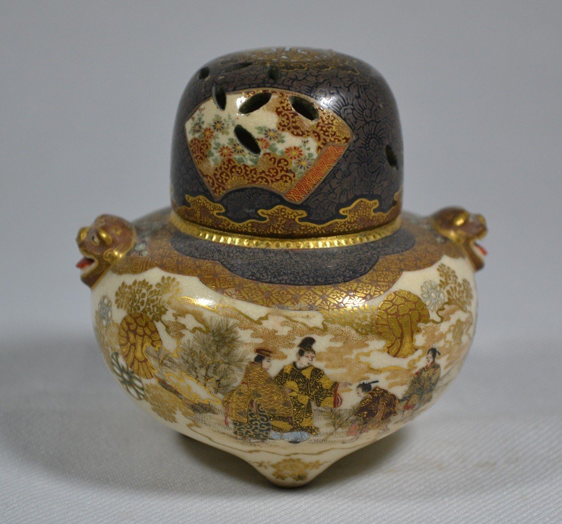 Satsuma Incense Burner. Japan Meiji-photo-1