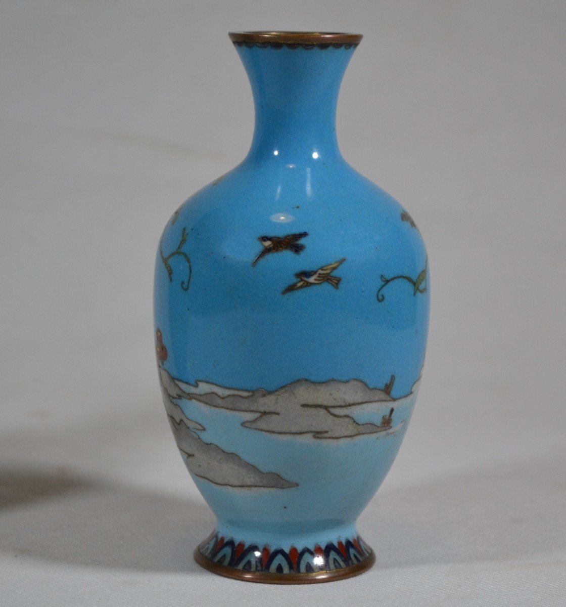 Pair Of Cloisonne Enamel Vases. Japan Meiji Period.-photo-3