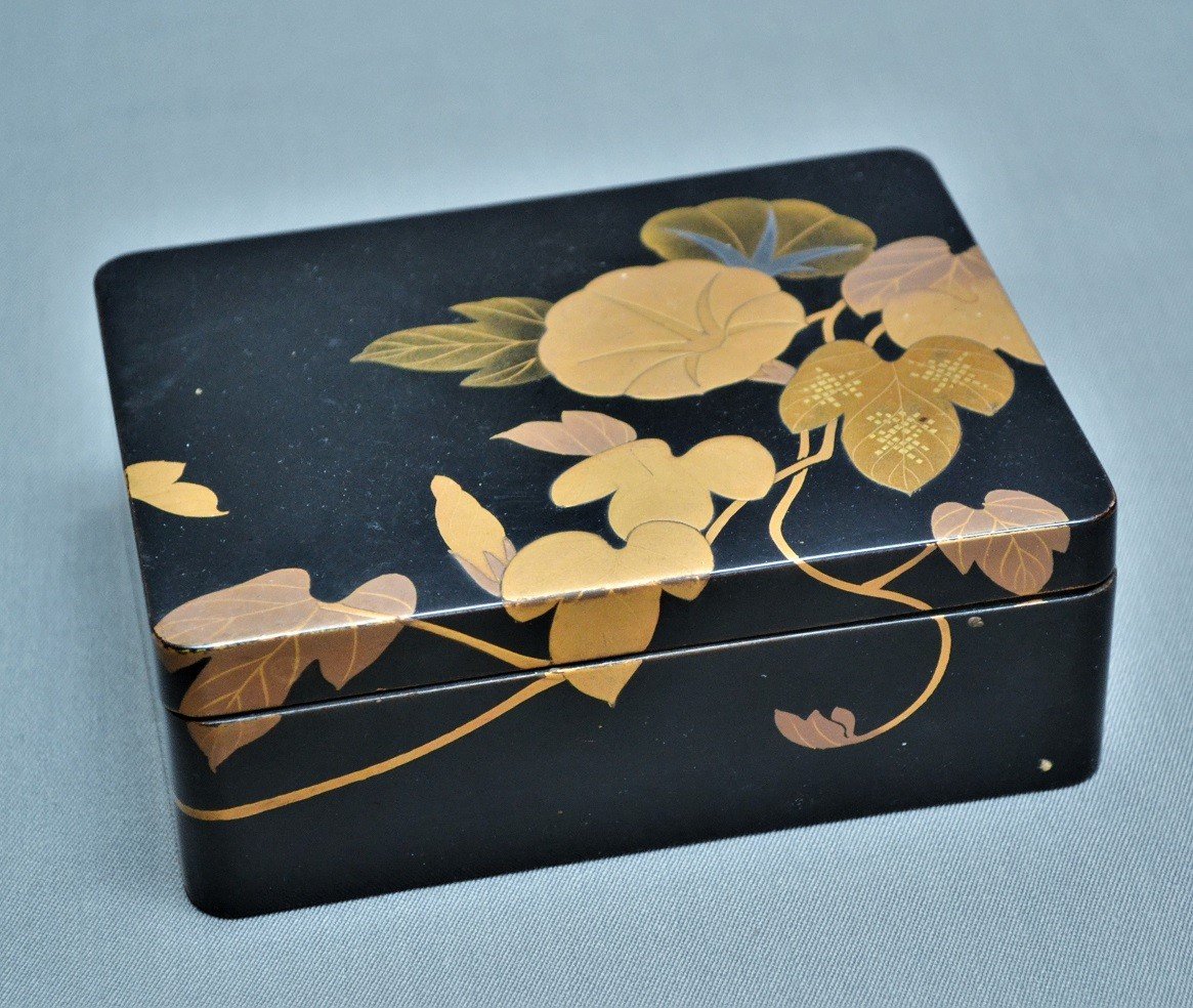 Box And Its Tray In Black Lacquer, Gold And Silver. Japan Meiji-showa-photo-2