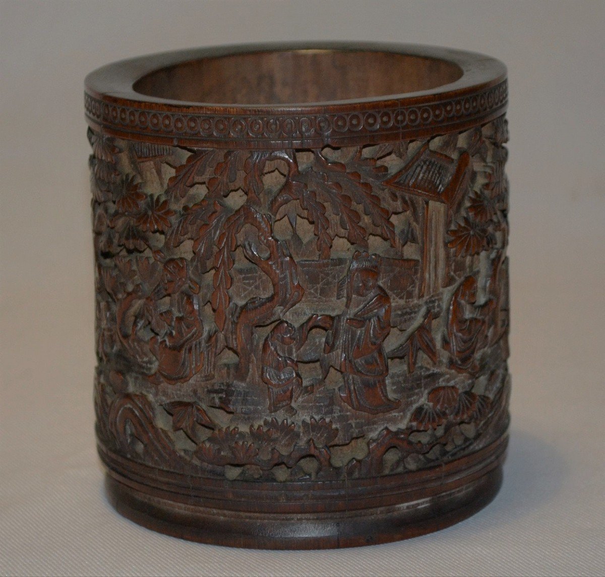 Shou-lao Carved Bamboo Pot. Chinese Work From The 19th Century Or Before. Qing Or Ming Dynasty