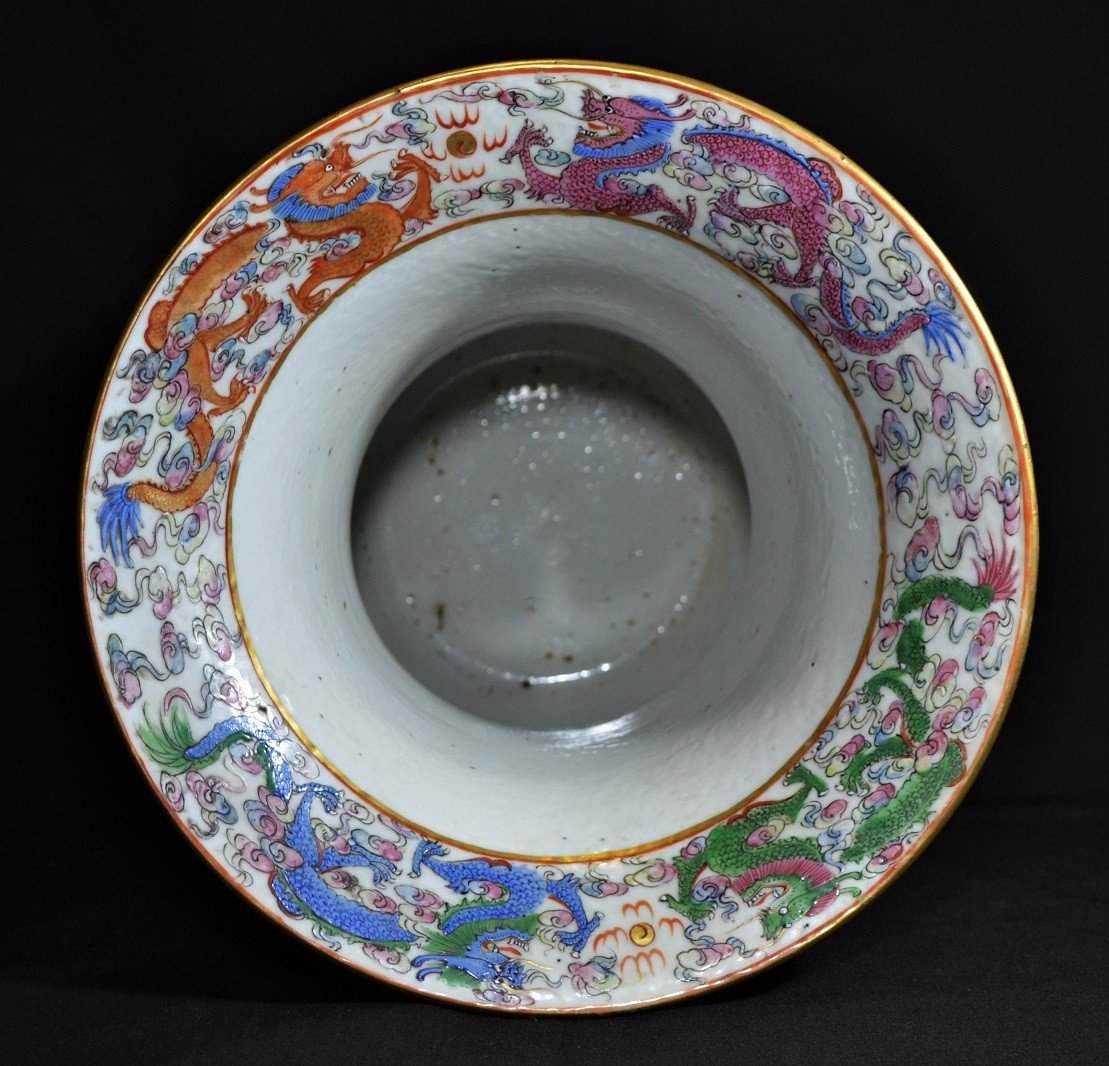 Pair Of Chinese Porcelain Vases. Decor Of Dragons. Qing Dynasty Mid 19th Century.-photo-1